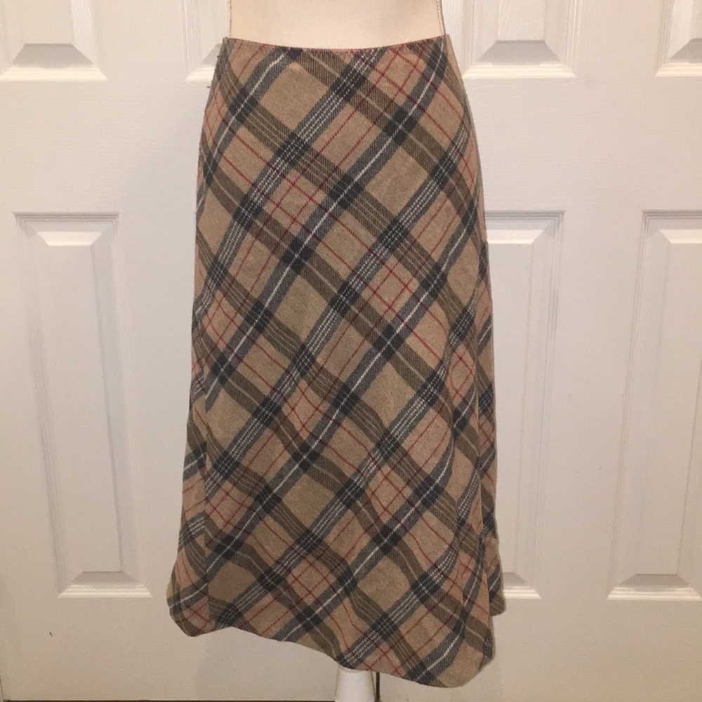 Gap Red, Tan, and Black Plaid Skirt